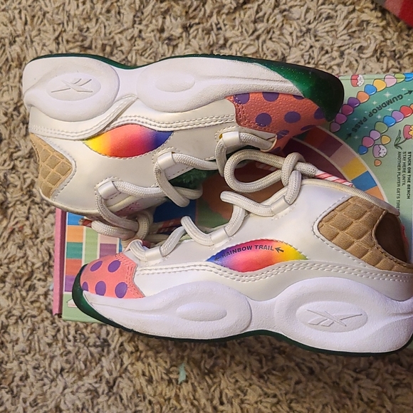Toddler Reebok Question - Picture 2 of 4